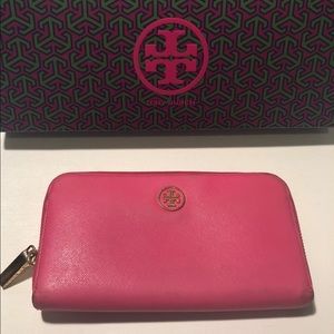 Tory Burch PINK Robinson Zip Continental Wallet